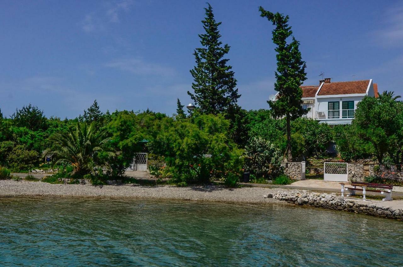 Holiday Home Lovište Eksteriør bilde
